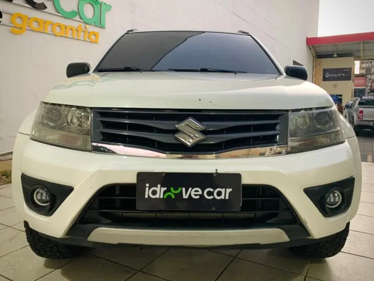 Suzuki Grand Vitara 2.0 16V 4×2/4×4 5p Aut. 2013 – Idroovecar Suzuki Grand Vitara 2.0 16V 4x2/4x4 5p Aut. 2013 - Idroovecar