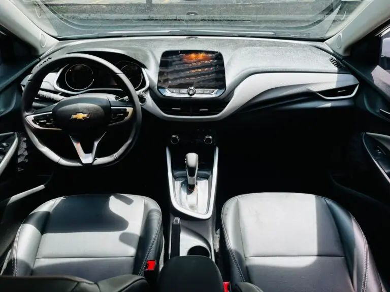 GM - Chevrolet ONIX HATCH PREM. 1.0 12V TB Flex 5p Aut. 2025 - Idroovecar