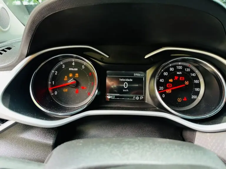 GM - Chevrolet ONIX HATCH PREM. 1.0 12V TB Flex 5p Aut. 2025 - Idroovecar