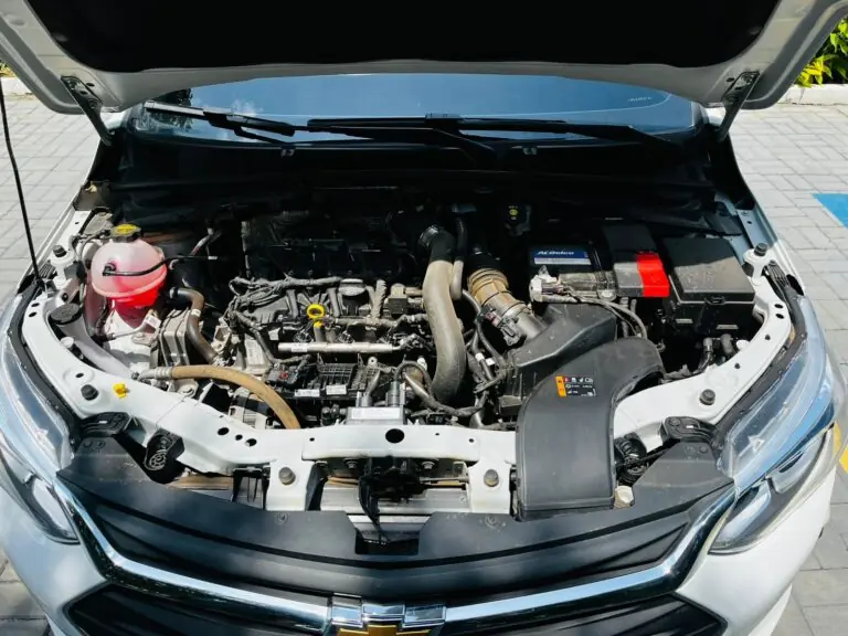 GM - Chevrolet ONIX HATCH PREM. 1.0 12V TB Flex 5p Aut. 2025 - Idroovecar