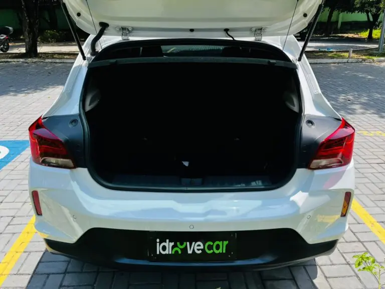 GM - Chevrolet ONIX HATCH PREM. 1.0 12V TB Flex 5p Aut. 2025 - Idroovecar