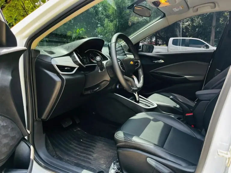 GM - Chevrolet ONIX HATCH PREM. 1.0 12V TB Flex 5p Aut. 2025 - Idroovecar