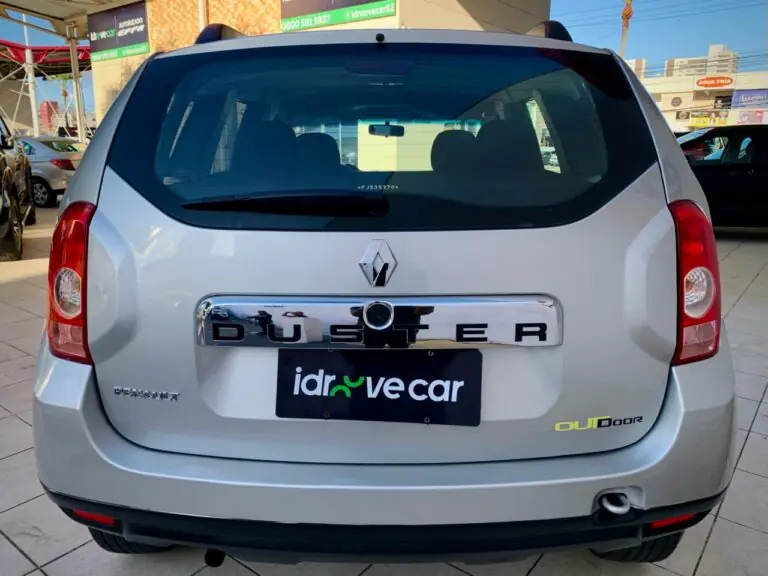 Renault DUSTER Expression 1.6 Hi-Flex 16V Mec. 2015 - Idroovecar