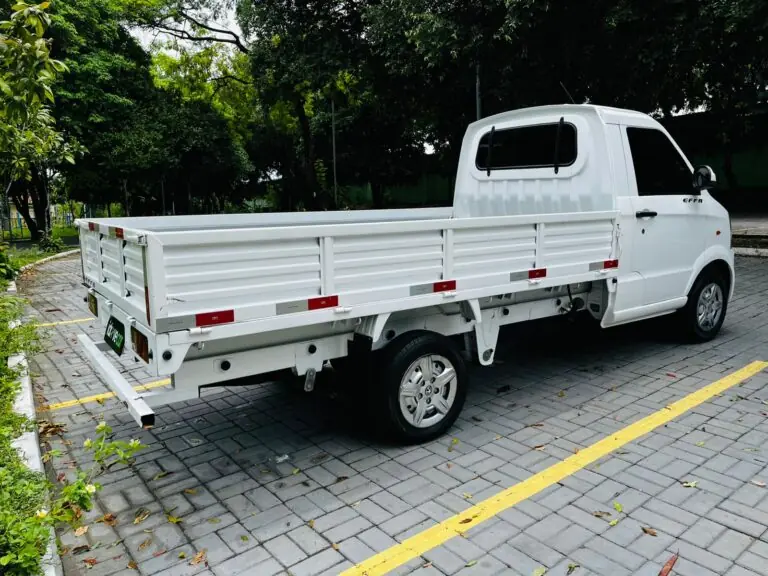 EFFA V21 Pick-up CS 1.3 16V 2p 2022 - Idroovecar
