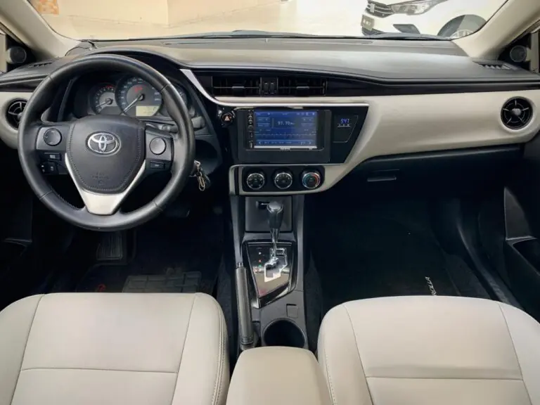 Toyota Corolla GLi 1.8 Flex 16V Aut. 2018 - Idroovecar
