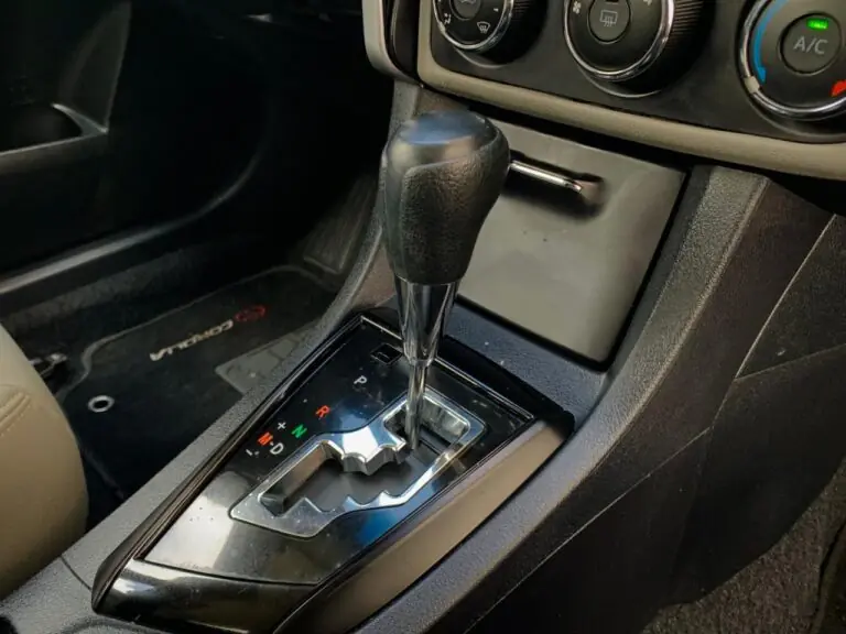 Toyota Corolla GLi 1.8 Flex 16V Aut. 2018 - Idroovecar