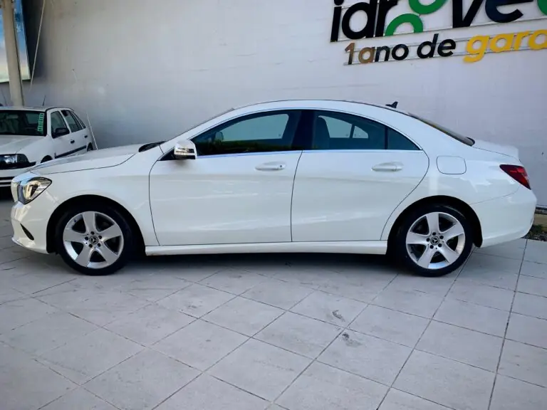 Mercedes-Benz CLA-180 1.6 16V 122cv Aut. 2018 – Idroovecar Mercedes-Benz CLA-180 1.6 16V 122cv Aut. 2018 - Idroovecar