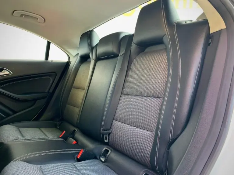 Mercedes-Benz CLA-180 1.6 16V 122cv Aut. 2018 – Idroovecar Mercedes-Benz CLA-180 1.6 16V 122cv Aut. 2018 - Idroovecar