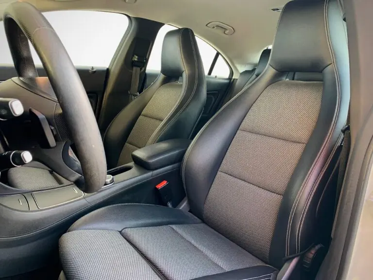 Mercedes-Benz CLA-180 1.6 16V 122cv Aut. 2018 – Idroovecar Mercedes-Benz CLA-180 1.6 16V 122cv Aut. 2018 - Idroovecar