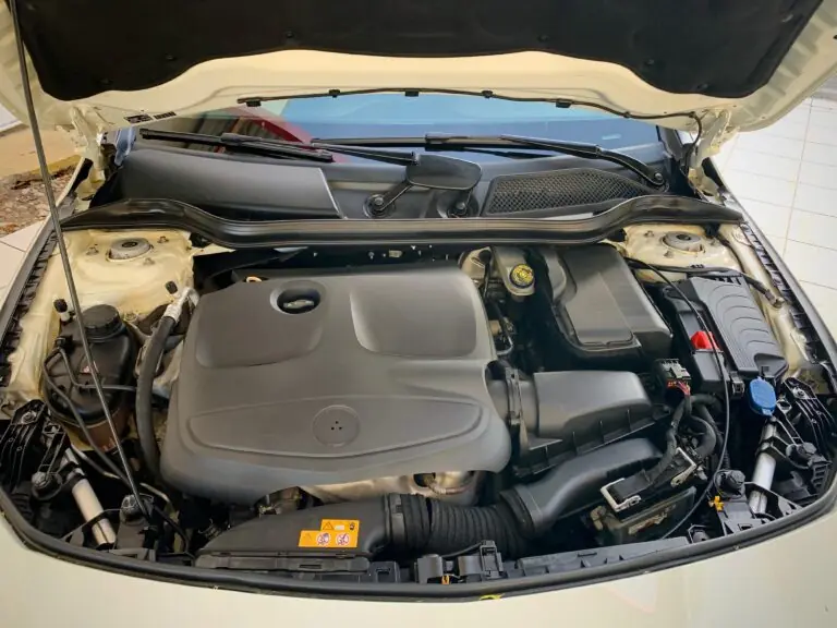 Mercedes-Benz CLA-180 1.6 16V 122cv Aut. 2018 – Idroovecar Mercedes-Benz CLA-180 1.6 16V 122cv Aut. 2018 - Idroovecar