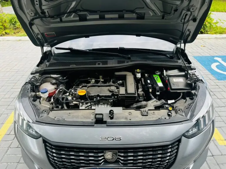 Peugeot 208 Style 1.0 Flex 6V 5p Mec. 2023 - Idroovecar