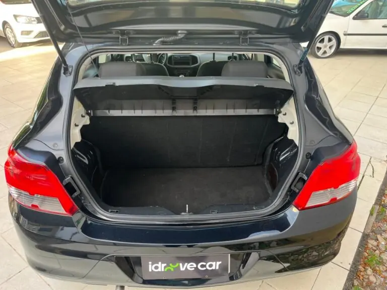 GM - Chevrolet ONIX HATCH Joy 1.0 8V Flex 5p Mec. 2017 - Idroovecar