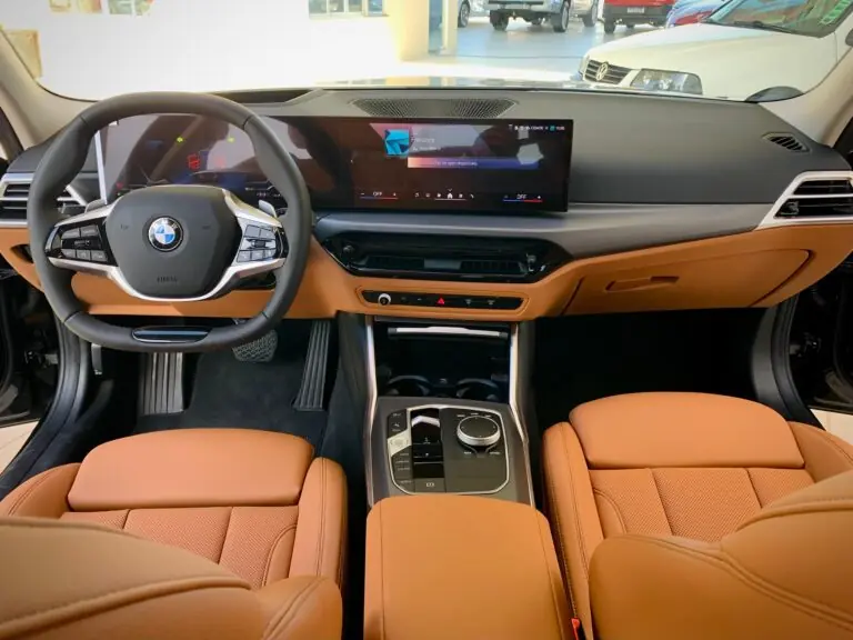 BMW 320iA 2.0 Turbo/ActiveFlex 16V/GP 4p 2025 - Idroovecar