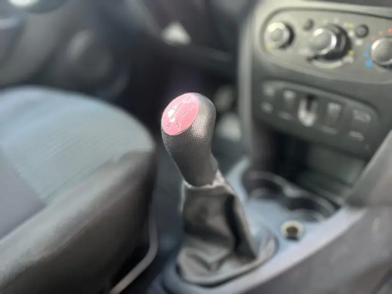 Renault SANDERO Authentique Flex 1.0 12V 5p 2018 - Idroovecar