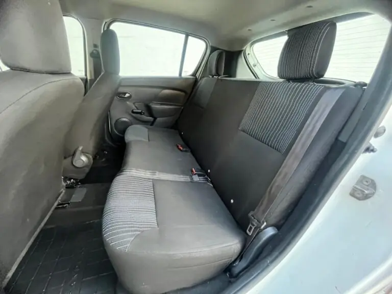 Renault SANDERO Authentique Flex 1.0 12V 5p 2018 - Idroovecar