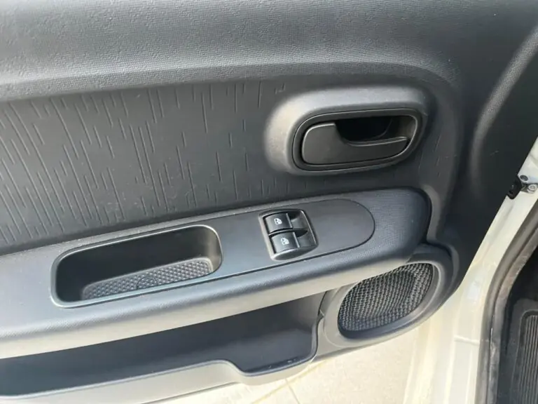 Fiat MOBI LIKE 1.0 Fire Flex 5p. 2023 – Idroovecar Fiat MOBI LIKE 1.0 Fire Flex 5p. 2023 - Idroovecar