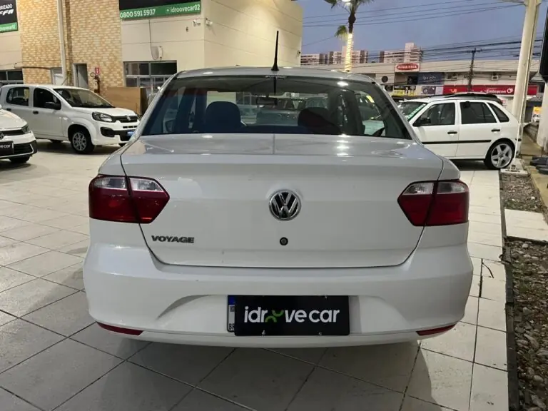 VW - VolksWagen VOYAGE 1.0 Flex 12V 4p 2023 - Idroovecar