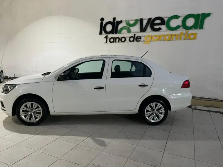 VW - VolksWagen VOYAGE 1.0 Flex 12V 4p 2023 - Idroovecar