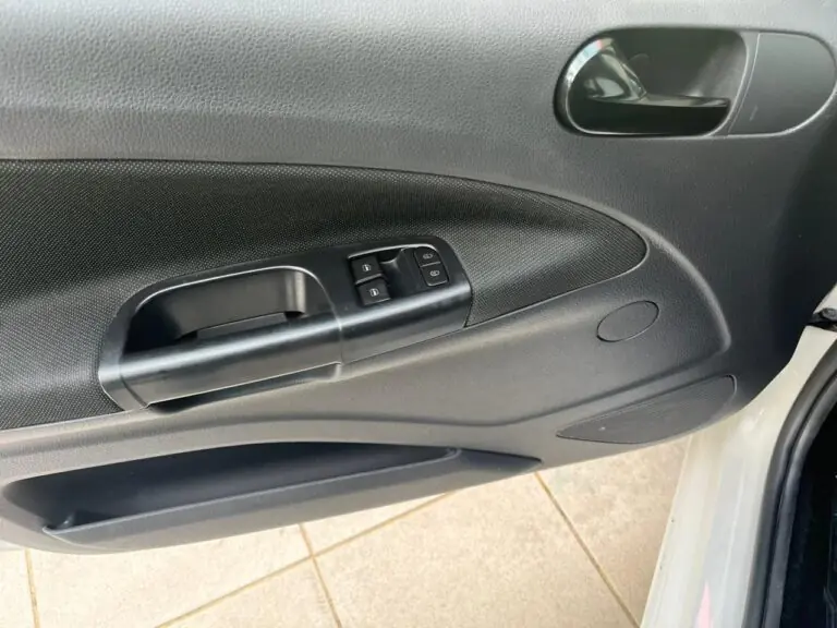 VW - VolksWagen Gol 1.0 Flex 12V 5p 2021 - Idroovecar