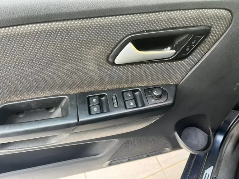 VW – VolksWagen Fox 1.0 Mi Total Flex 8V 5p 2011 – Idroovecar VW - VolksWagen Fox 1.0 Mi Total Flex 8V 5p 2011 - Idroovecar