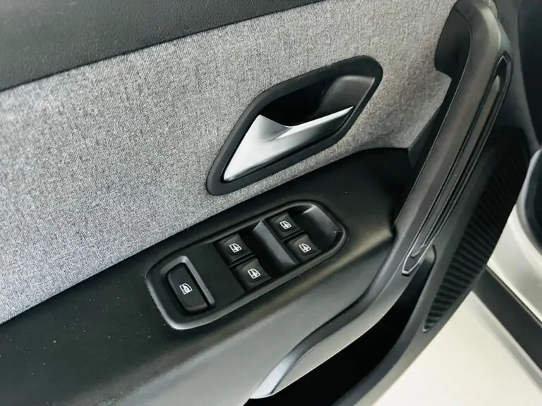 Renault DUSTER Intense 1.6 16V Flex Aut. 2023 – Idroovecar Renault DUSTER Intense 1.6 16V Flex Aut. 2023 - Idroovecar