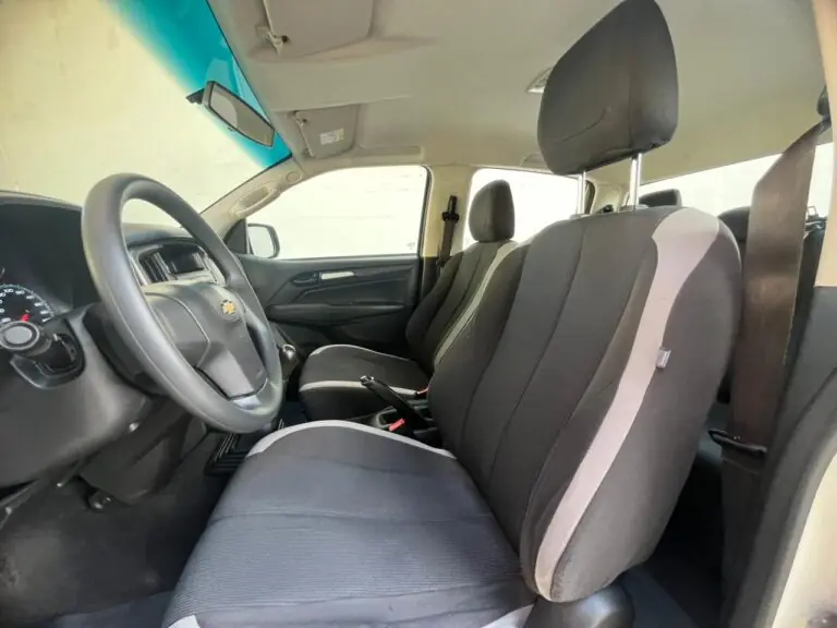 GM - Chevrolet S10 Pick-Up LS 2.8 TDI 4x2 CD Dies. Mec. 2022 - Idroovecar