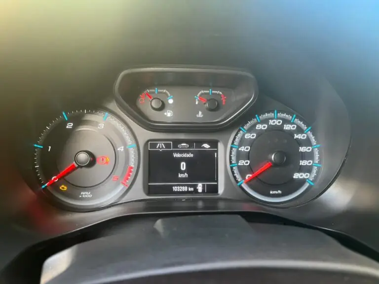 GM - Chevrolet S10 Pick-Up LS 2.8 TDI 4x2 CD Dies. Mec. 2022 - Idroovecar